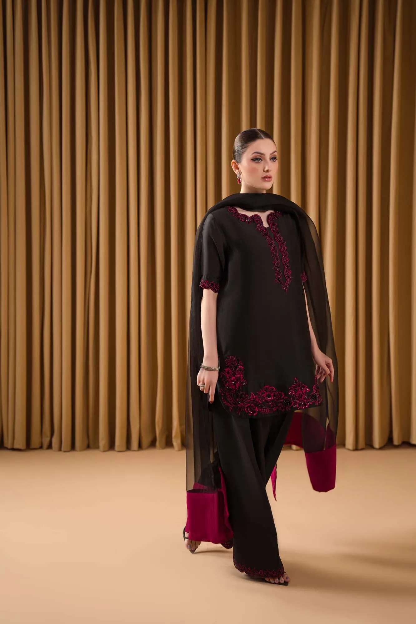 AB-Black AM - Image 6
